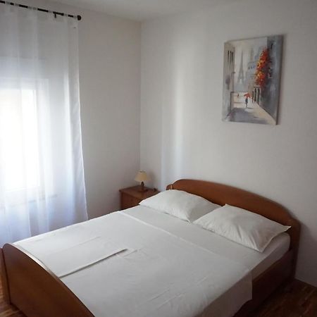 Spacious Comfort Apartment Duce Exterior photo